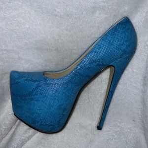 Aqua-blue Ultra-high heels size 9